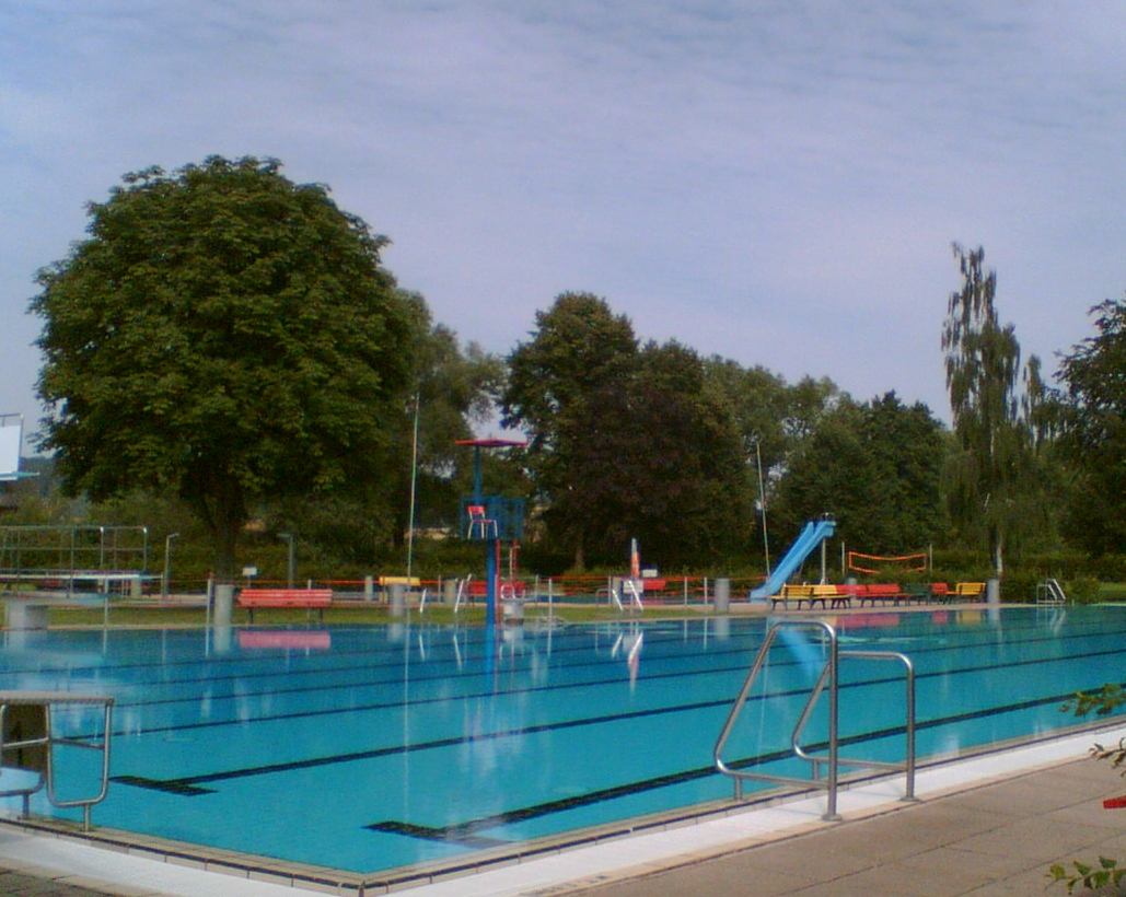 aquatico pool management